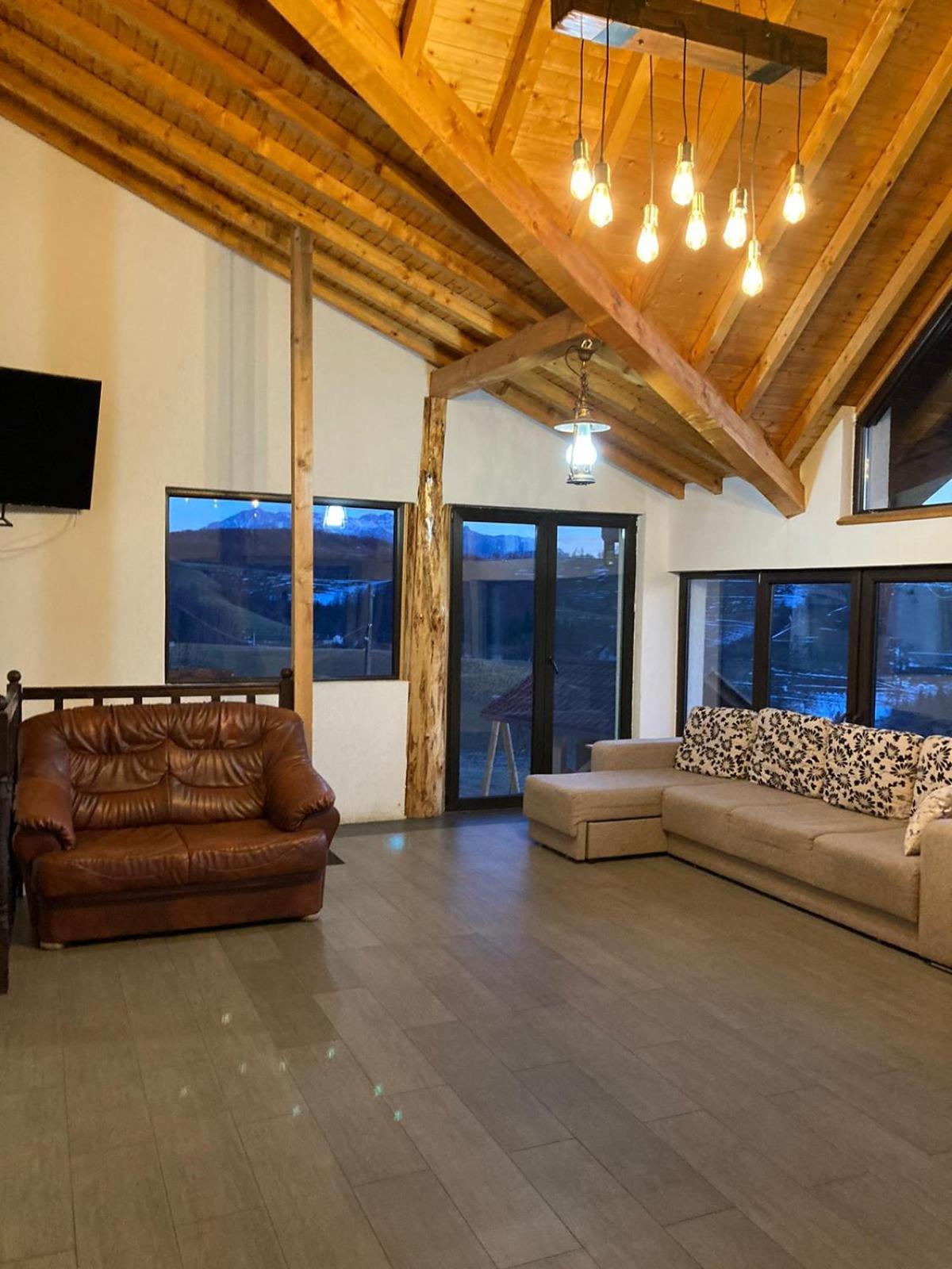 Casa Din Livada, Poiana Marului, Brasov Villa Exteriör bild